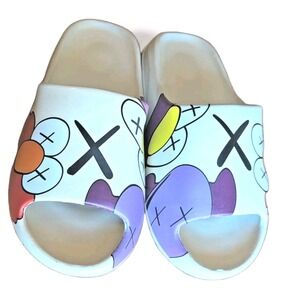 42-43 Elmo Slides Unisex. Rubber Summer Sandals Mens Size 10-11 Comfortable NWOT